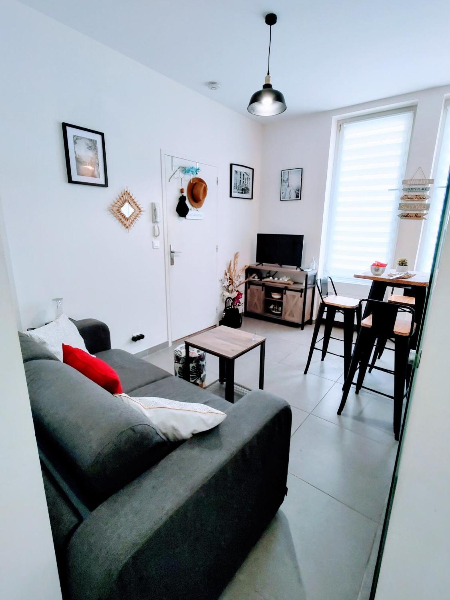 Studio Coin Nuit, Entre Plage Et Centre Marseille Eksteriør bilde