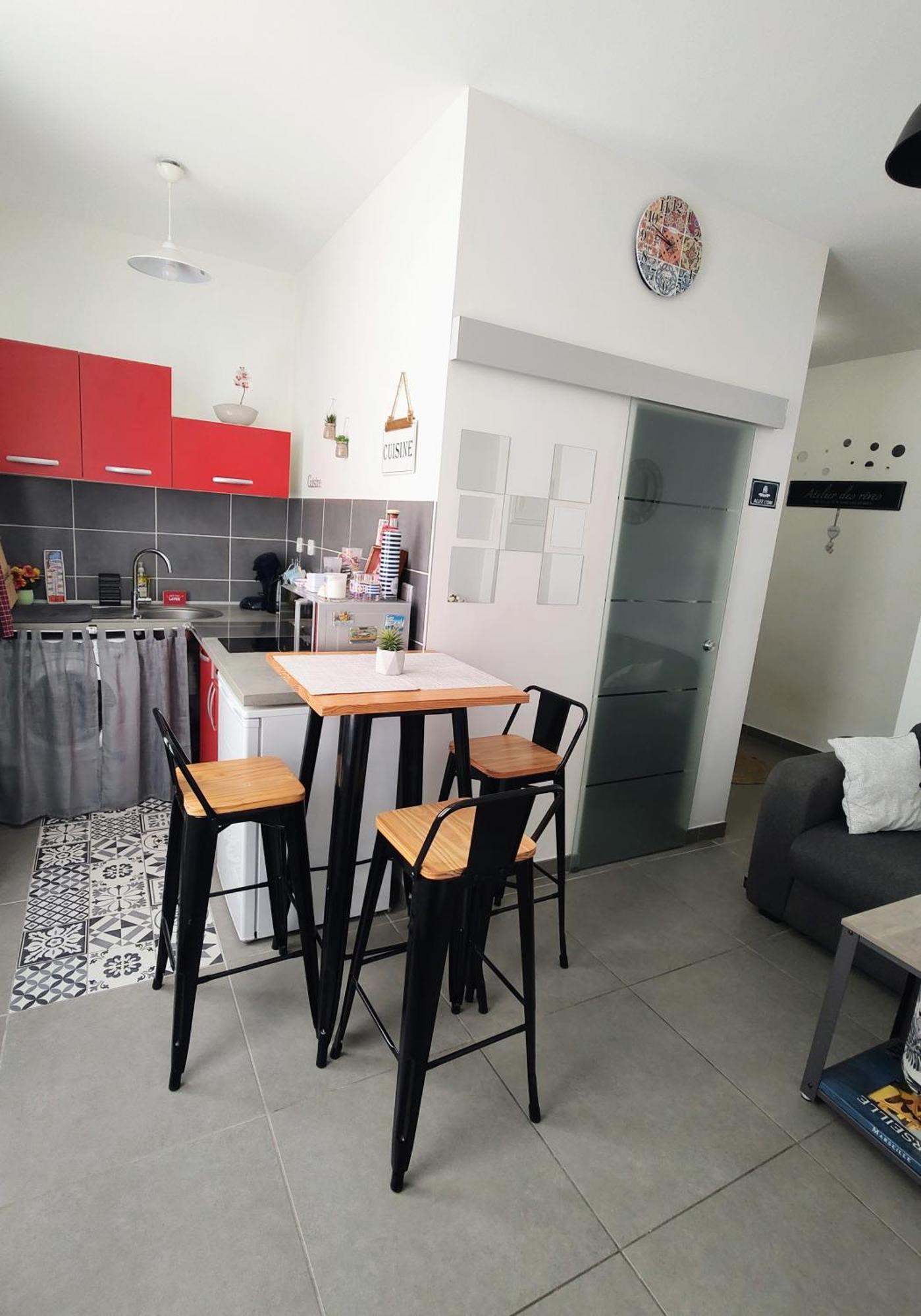 Studio Coin Nuit, Entre Plage Et Centre Marseille Eksteriør bilde